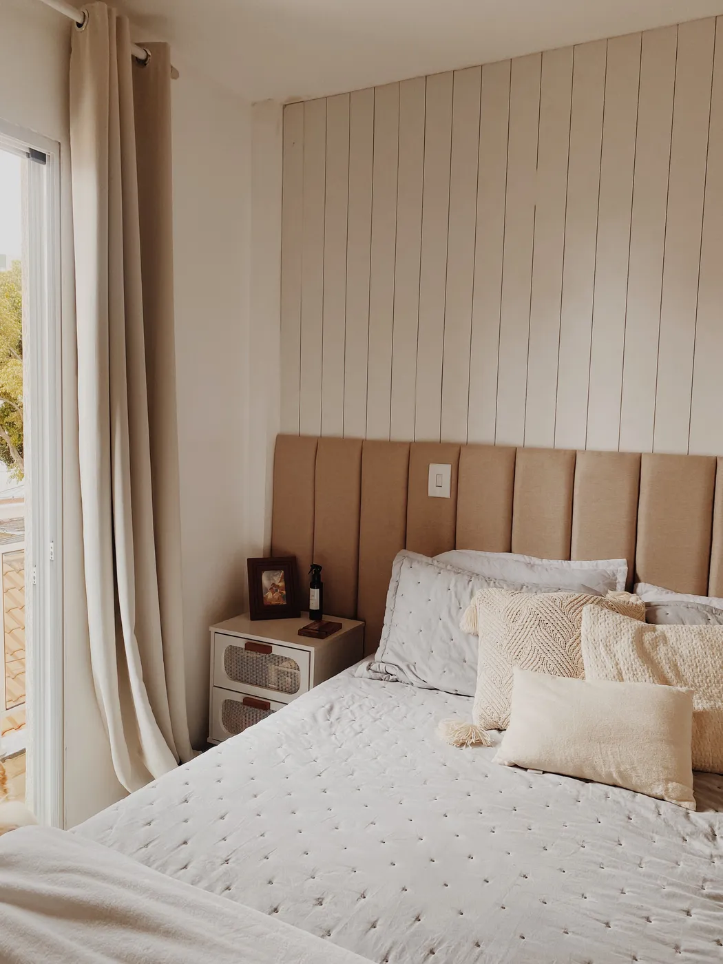 Serene bedroom in beige and ivory